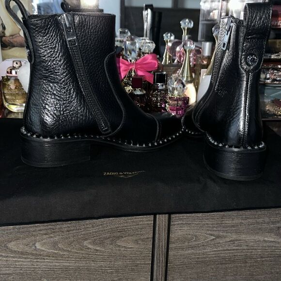Zadig & Voltaire Empress Clous Textured Leather Ankle Boots NWOB, With Dust Bag - Picture 13 of 17